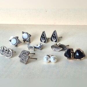 8 Pairs OfAssorted Silver and Black Earrings Set